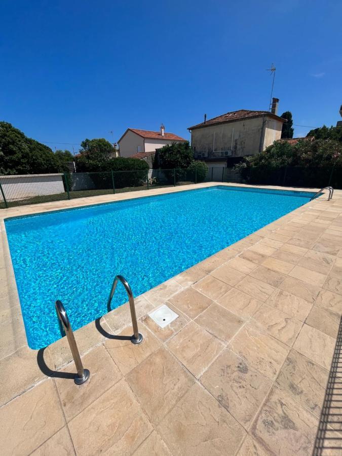 Grand Studio Proche Plage Antibes Extérieur photo